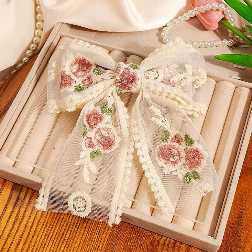 Lace Bow Clip