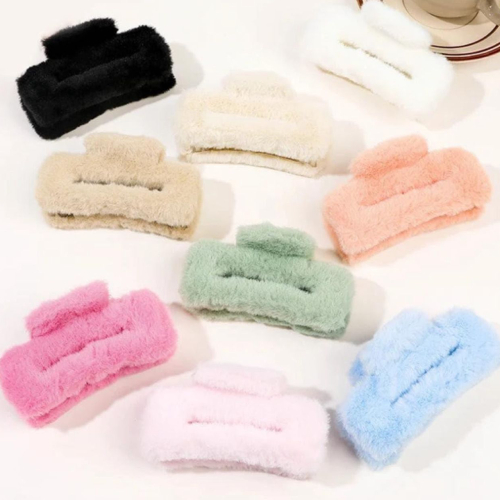 Large fur clips